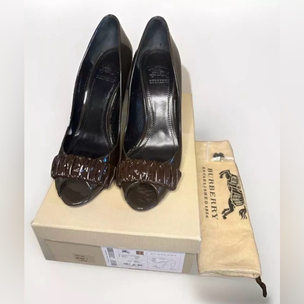 Authentic Burberry Shoes Size 38.5 US 8 Grey Brown Women Peep Toe Heels Box COA